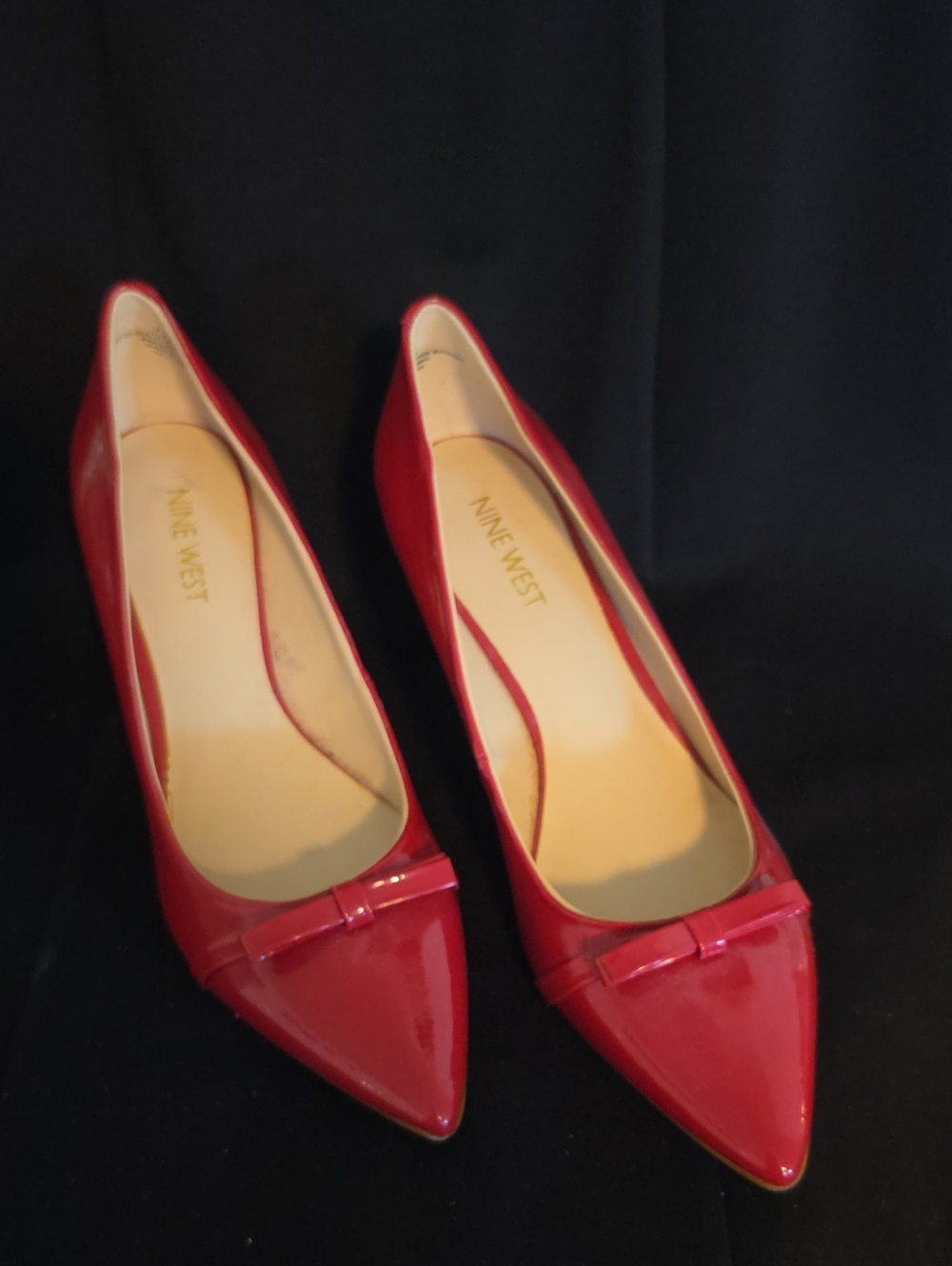 Nine West Red Patent Pointed-Toe Low Heel with Bow